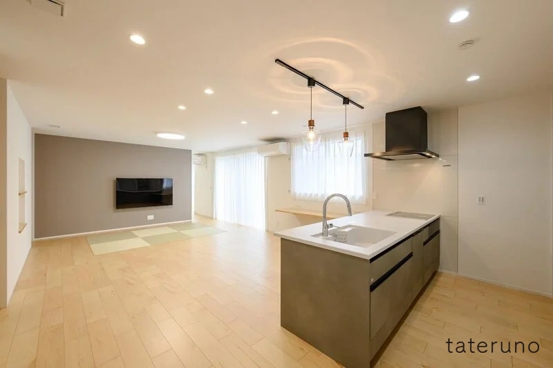 Life Design House 一級建築士事務所の35坪の家のキッチンの写真