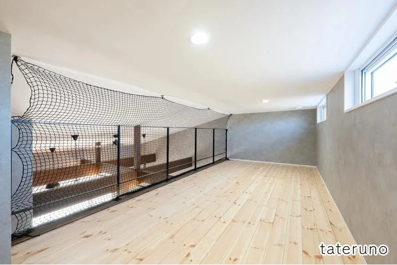 BAハウス／ビルドアーク一級建築士事務所の35坪の家のロフトの写真