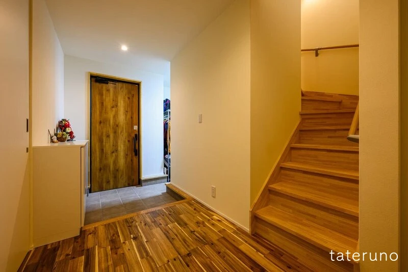 注文住宅の3LDKの実例の玄関